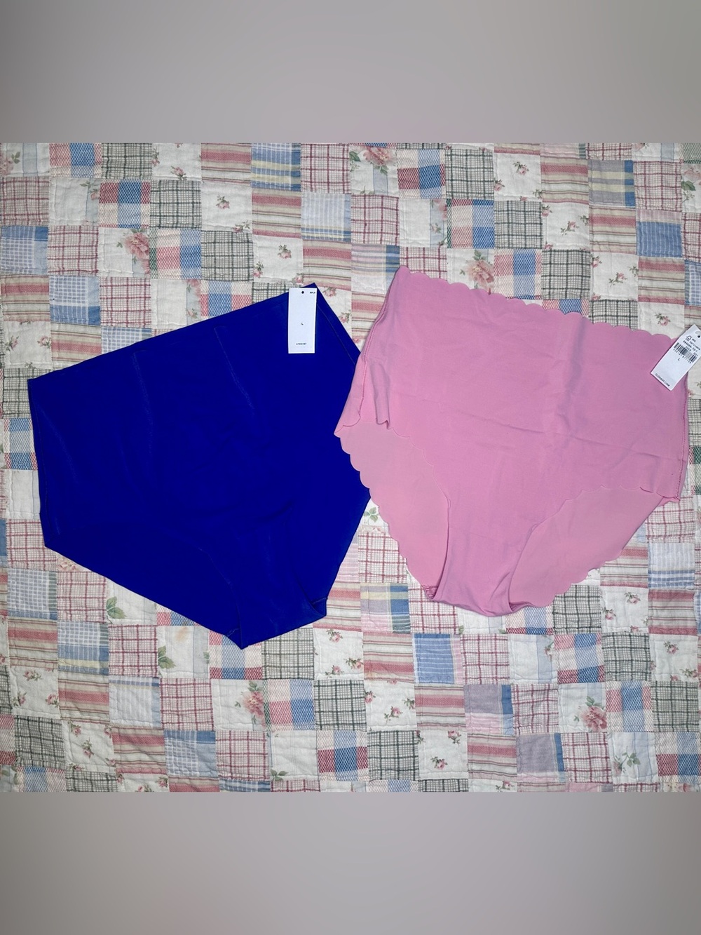 Old Navy Women’s 2 Pack Women's Seamless Panties Blue and Pink